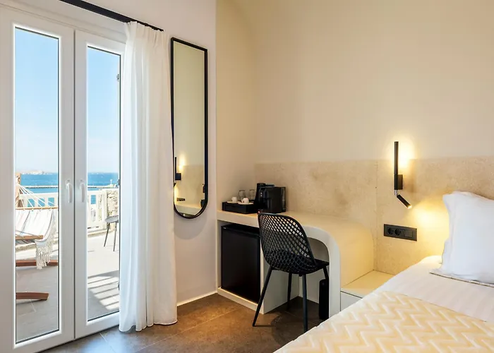 Yalos Sunset View Private Mykonos Town