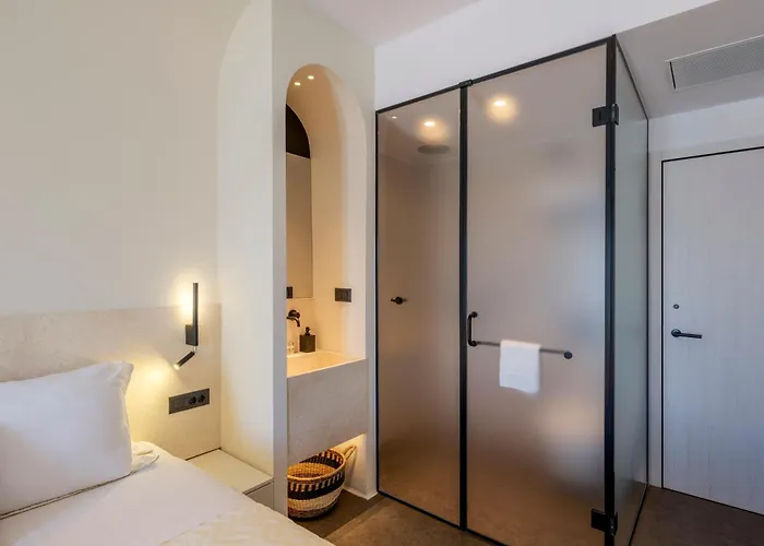 Yalos Sunset View Private