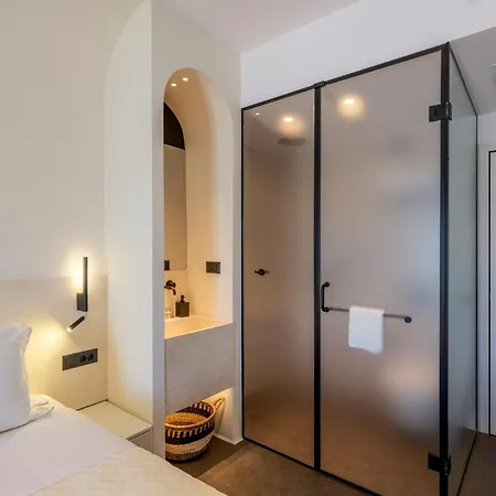 Yalos Sunset View Private