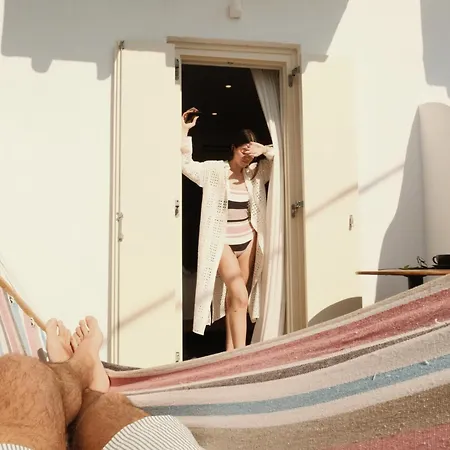 Yalos Sunset View Private Bed & Breakfast