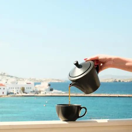 Yalos Sunset View Private Bed & Breakfast 4*