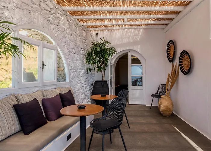 Yalos Sunset View Private Mykonos Town